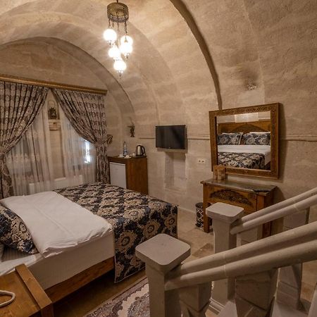 Underground Cave Suites Hotel Гореме Экстерьер фото