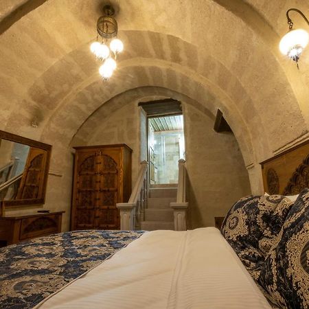 Underground Cave Suites Hotel Гореме Экстерьер фото