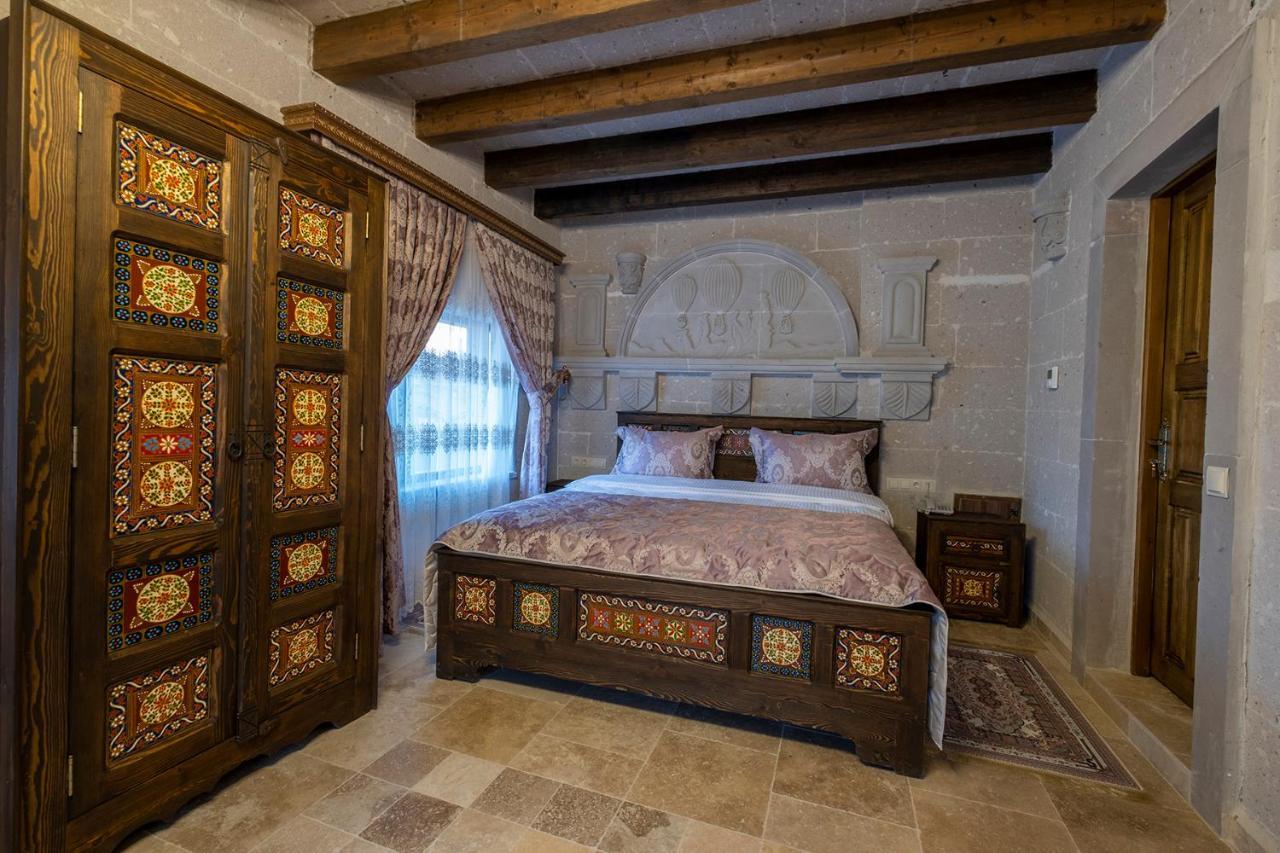 Underground Cave Suites Hotel Гореме Экстерьер фото