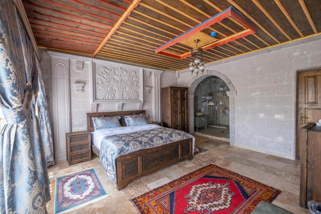 Underground Cave Suites Hotel Гореме Экстерьер фото
