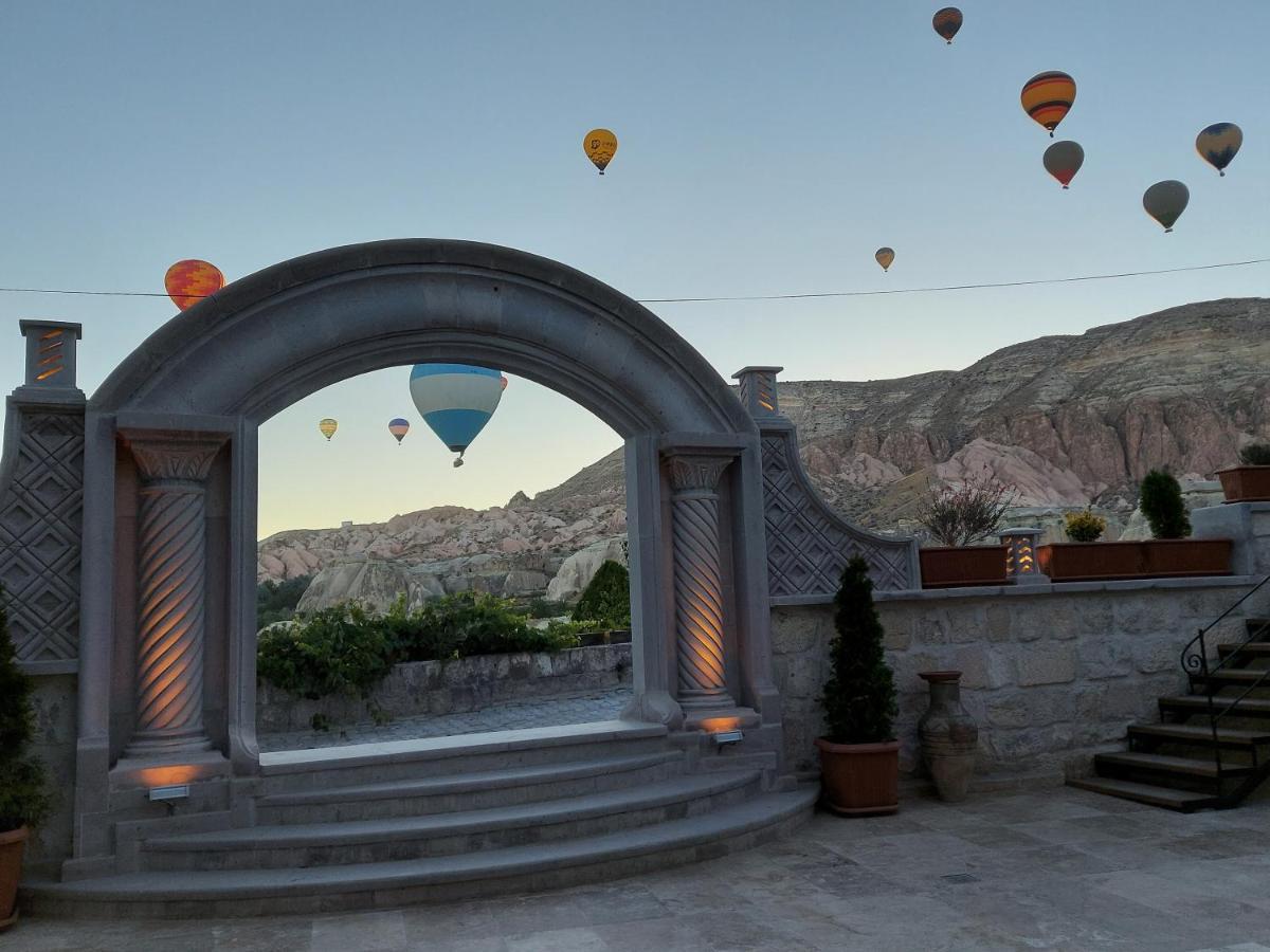 Underground Cave Suites Hotel Гореме Экстерьер фото