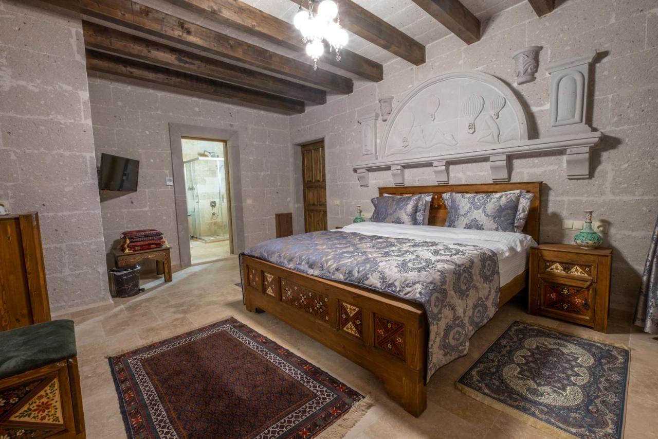 Underground Cave Suites Hotel Гореме Экстерьер фото