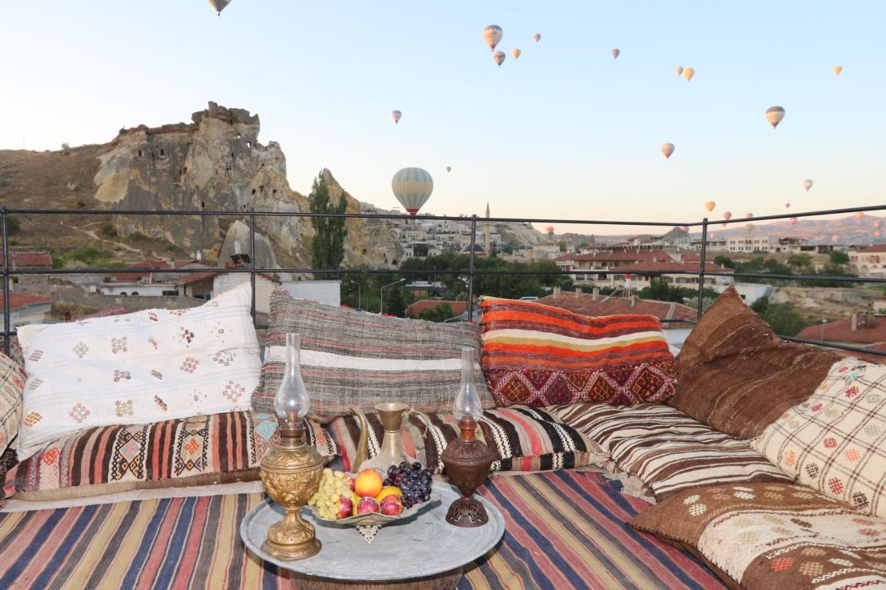 Underground Cave Suites Hotel Гореме Экстерьер фото