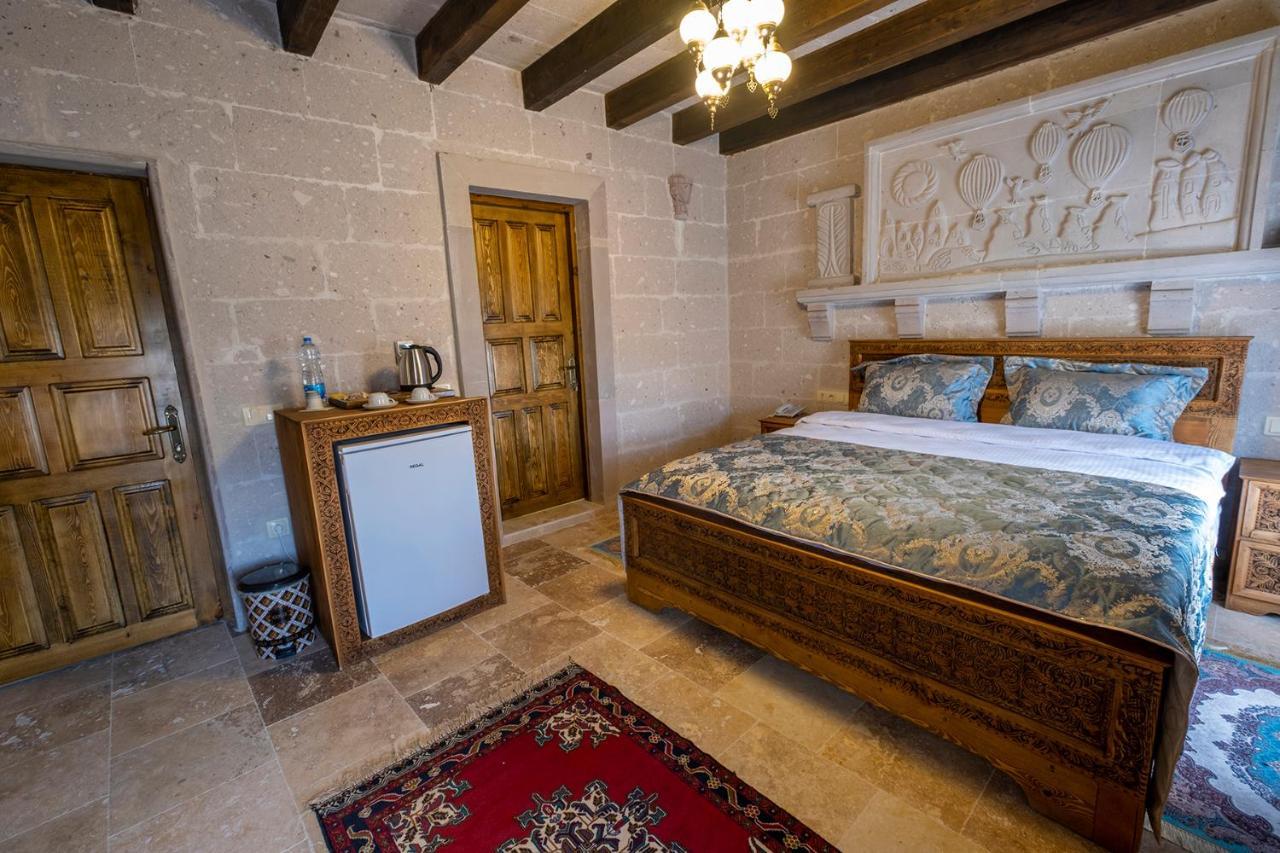 Underground Cave Suites Hotel Гореме Экстерьер фото